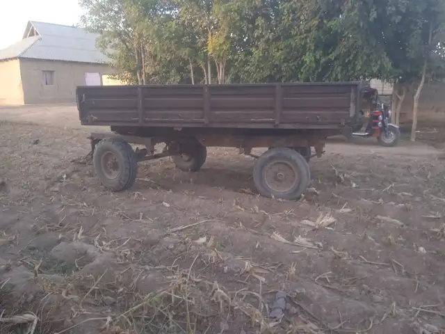 Прицеп, Дусти (Джиликуль)