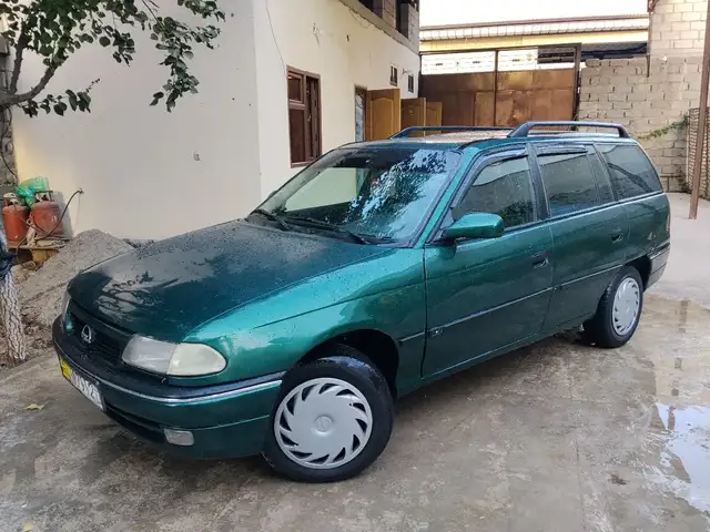 Opel Astra F