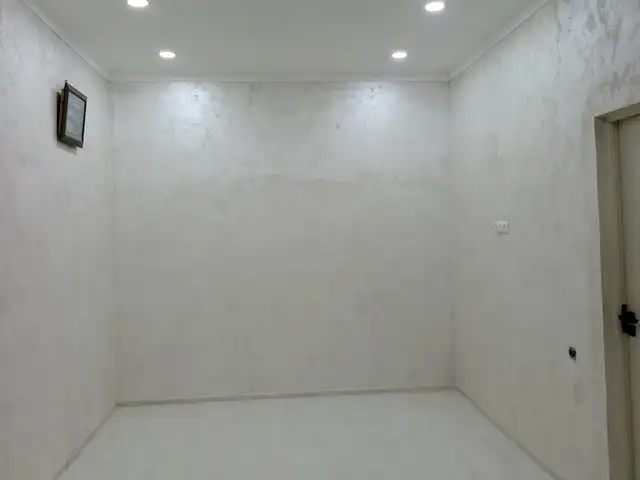 3-комн. квартира, Цокольный этаж, 80 м², 3мик, Турсунзода
