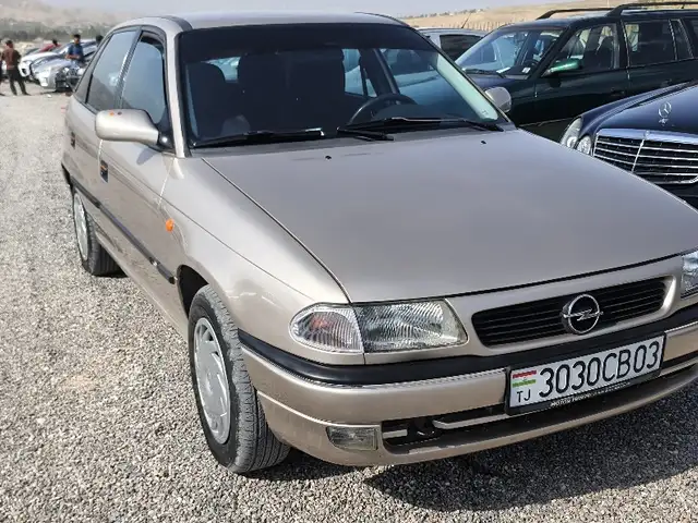 Opel Astra F