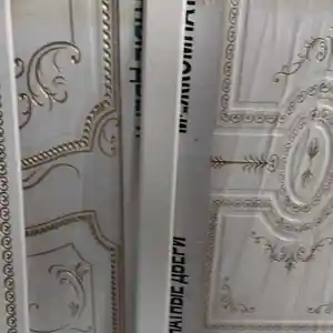 Дверь, Душанбе