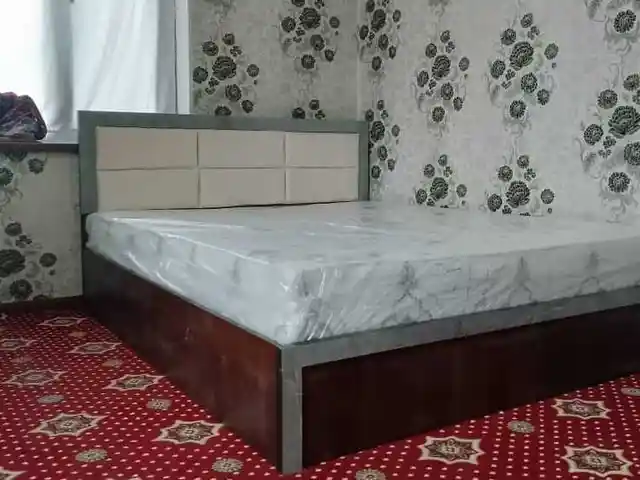 Кровать двуспальная, Душанбе