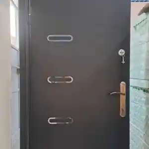 Дверь, Душанбе