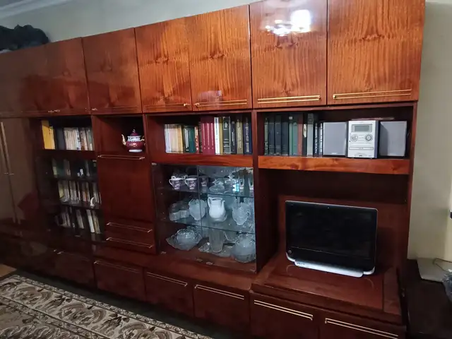 Стенка, Турсунзаде
