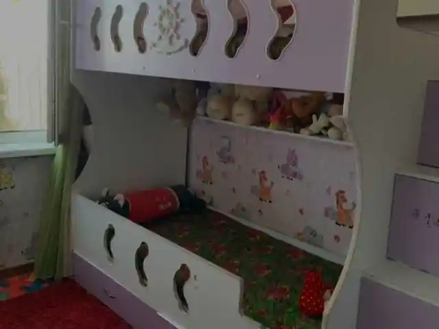Двухъярусная кровать, Душанбе