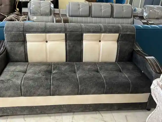 Диван, Душанбе
