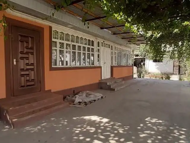 1-этажный, 5 комнатный дом, 150 м² м², М. Осимӣ, Бохтар (Курғон-Теппа)