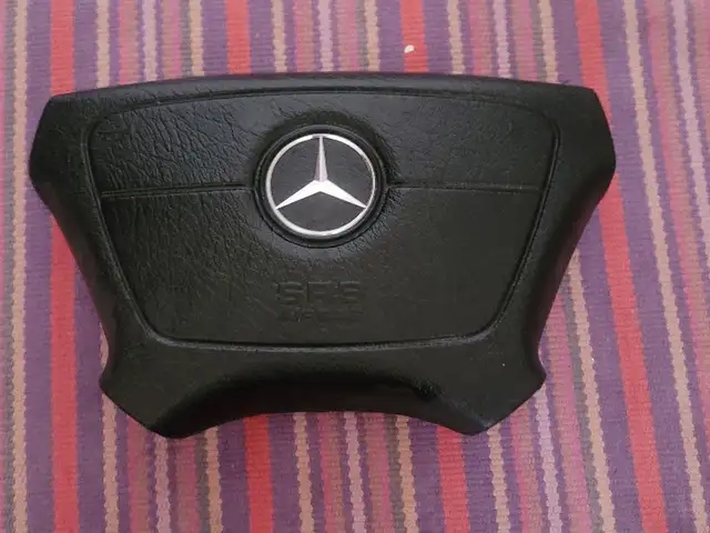 Подушки безопасности от Mercedes-Benz, Худжанд