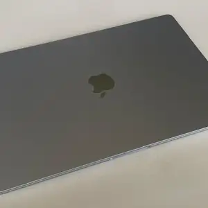 Ноутбук macbook air m4 16/256, Хуҷанд