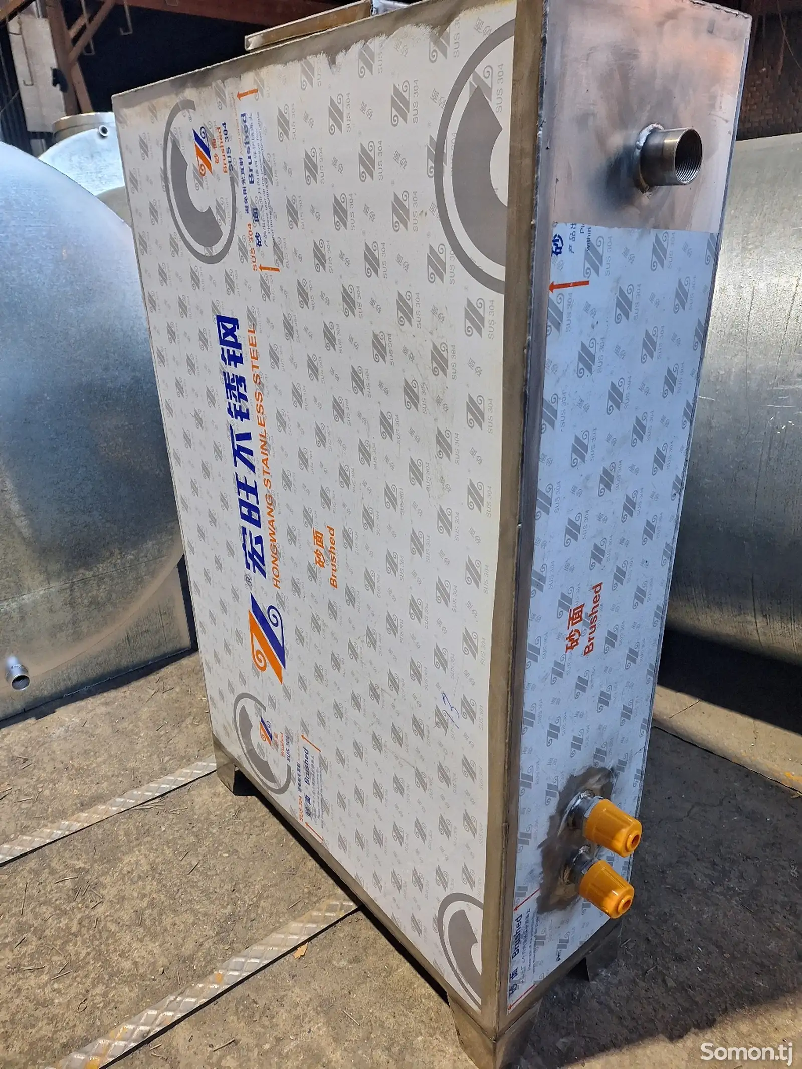 Бочка из нержавеющей стали 300л. т/л 2.2мм. 304-2
