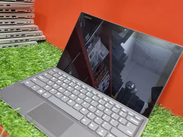 Ноутбук планшет Lenovo, Душанбе