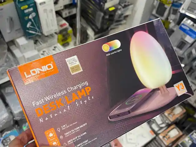Беспроводная зарядка и настольная лампа 2 в 1 LDNIO Fast Wireless Charging 15W D, Душанбе