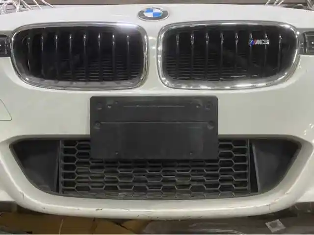 Передний бампер BMW F30 M3, Худжанд