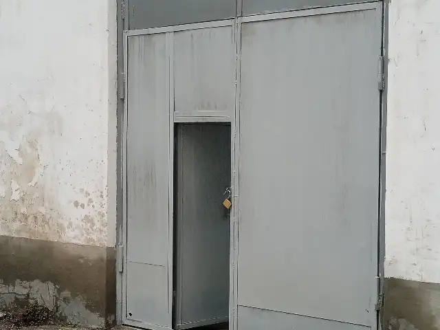 Помещение под свободное назначение, 90м², Шолкомбинат Нуртекс, Хуҷанд