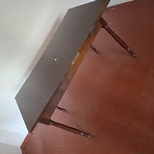 Стол раздвижной, Худжанд