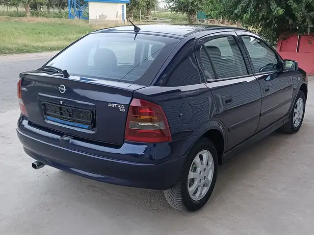 Opel Astra G