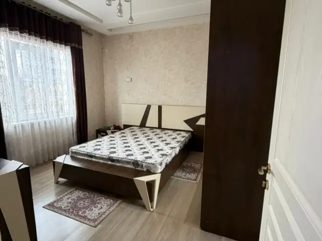 2-комн. квартира, 2 этаж, 68м², 32 мкр, Худжанд