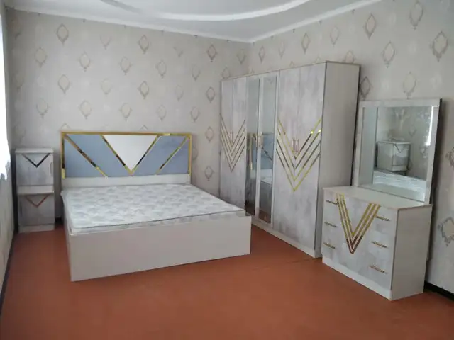 Спальный гарнитур, Душанбе