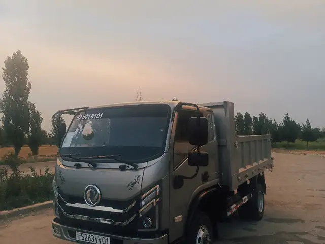 Самосвал Dongfeng, 2025, Спитамен