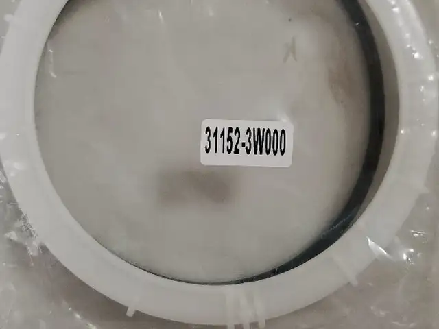 Крышка топливного насоса на Hyundai Tucson / Santa Fe OEM 31152-3W000, Душанбе