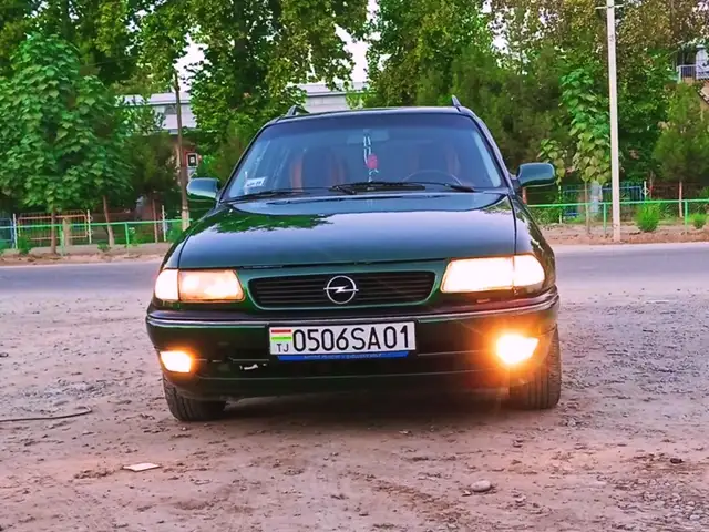 Opel Astra F