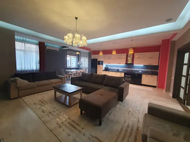 3-комн. квартира, 5 этаж, 120м², Шохмансур/Садбарг/Актив банк, Душанбе
