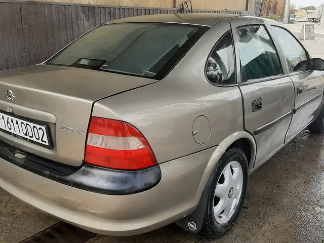 Opel Vectra B