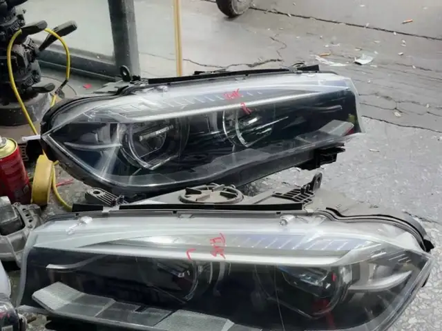 Адаптив Led f15 bmw x5, Худжанд