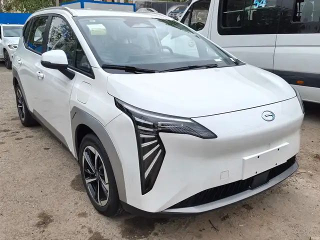 GAC Aion V plus