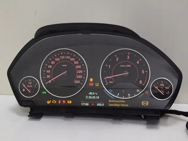 Панель приборов BMW F30 320d, Худжанд