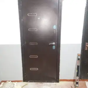 Входная дверь, Душанбе