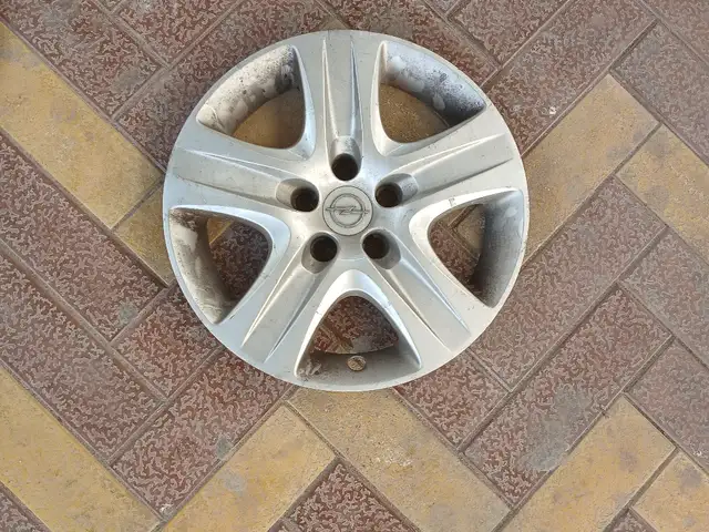 Колпак R16, Худжанд