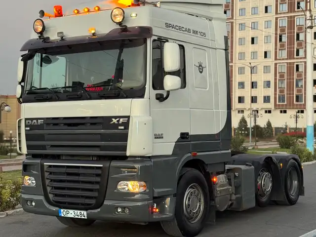 Седельный тягач DAF XF 105.460, 2010, Худжанд