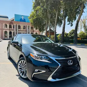 Lexus ES series