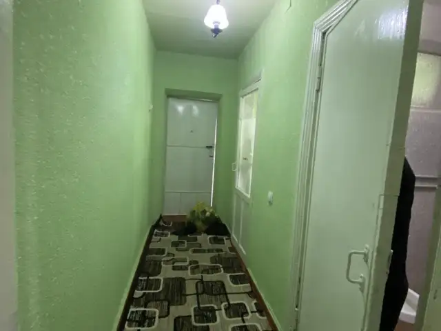2-комн. квартира, 3 этаж, 40м², И Сомонӣ Парки Айни, Душанбе