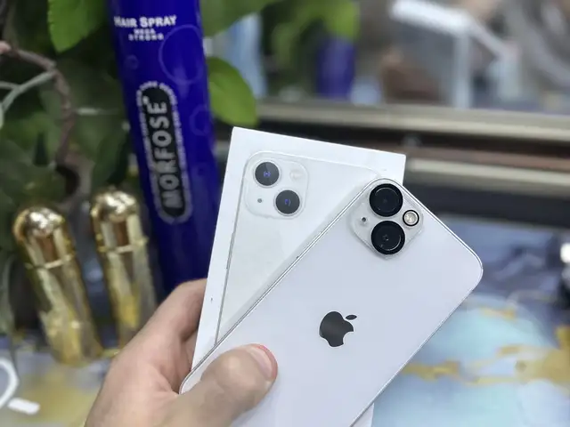 Apple iPhone 13, 128 gb, Starlight, Худжанд