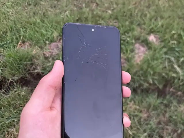Xiaomi Redmi Note 10S, Турсунзаде