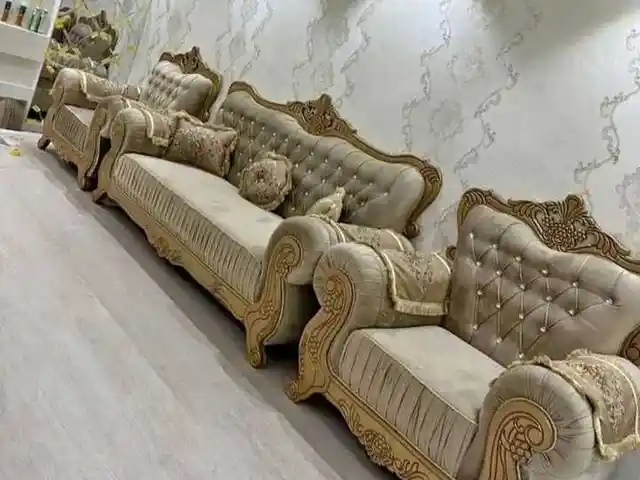 Диван с креслами, Душанбе