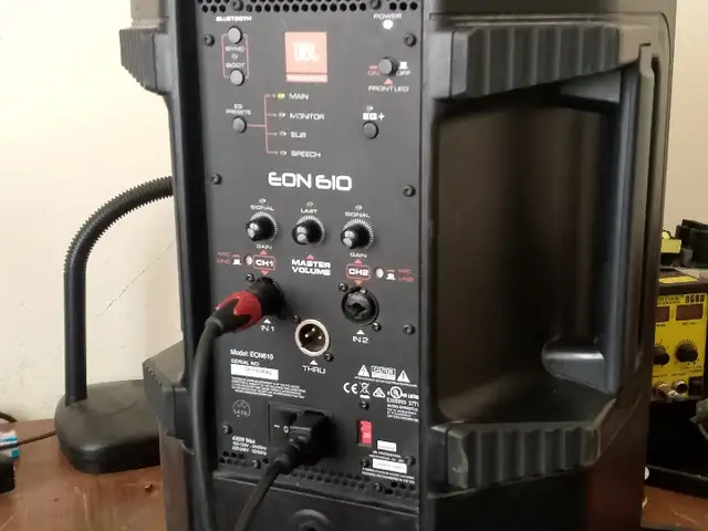 Колонка JBL Eon610, Худжанд