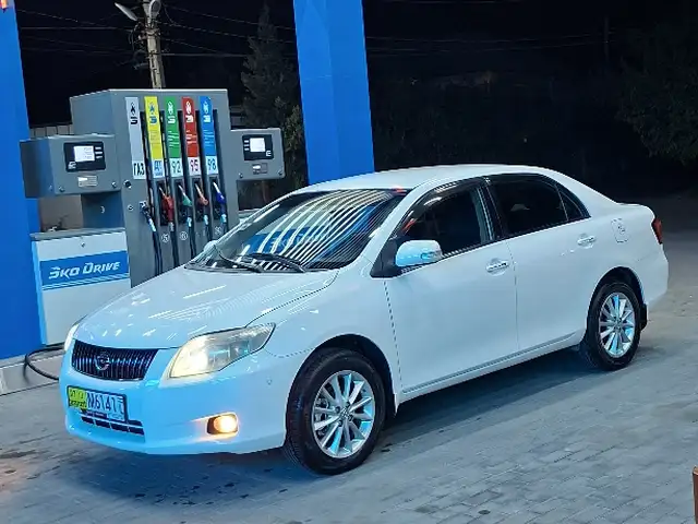 Toyota Axio
