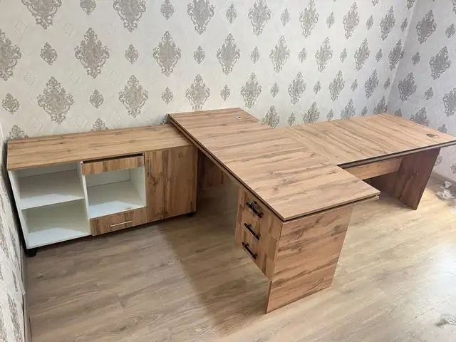Стол офисный, Душанбе