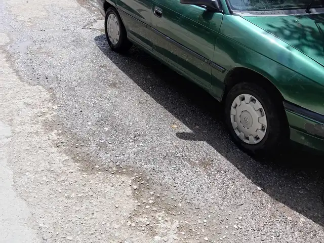 Opel Astra F