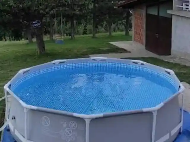 Надувной бассейн, Душанбе
