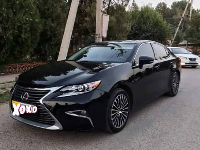 Lexus ES series