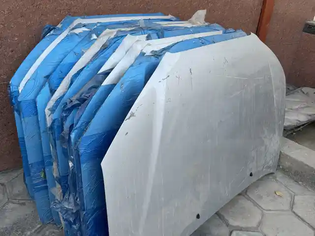 Капот на Hyundai, Худжанд