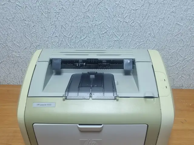 Принтер лазерный НP LJ 1016, Худжанд