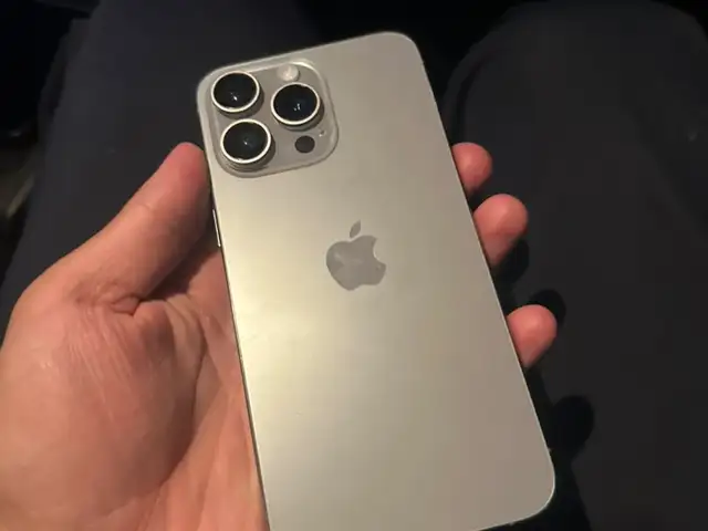 Apple iPhone 15 Pro Max, 256 gb, Natural Titanium, Душанбе