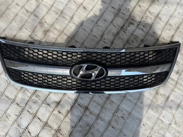 Облицовка от Hyundai Starex 2007-17, Худжанд