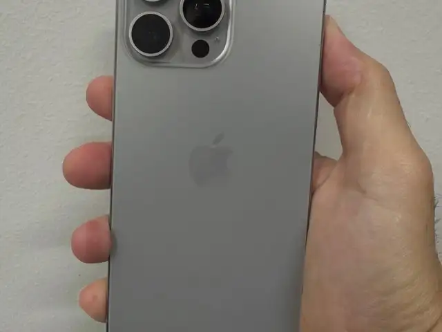 Apple iPhone 15 Pro Max, 256 gb, Natural Titanium, Худжанд