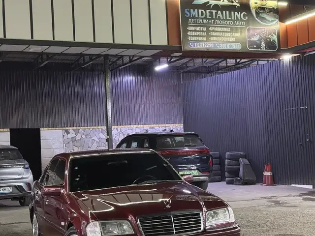 Mercedes-Benz C class